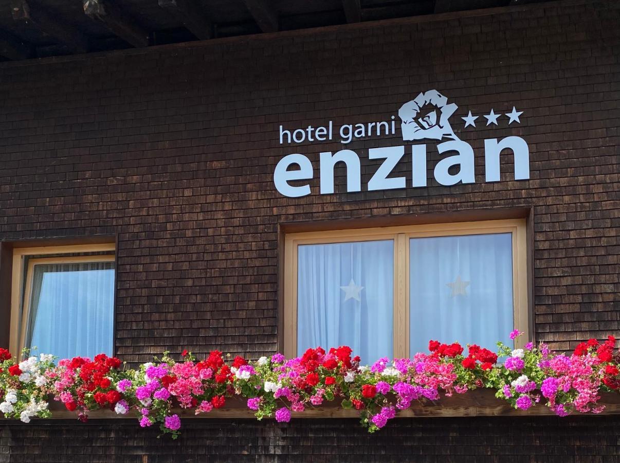 Hotel Garni Enzian Damüls Exterior foto